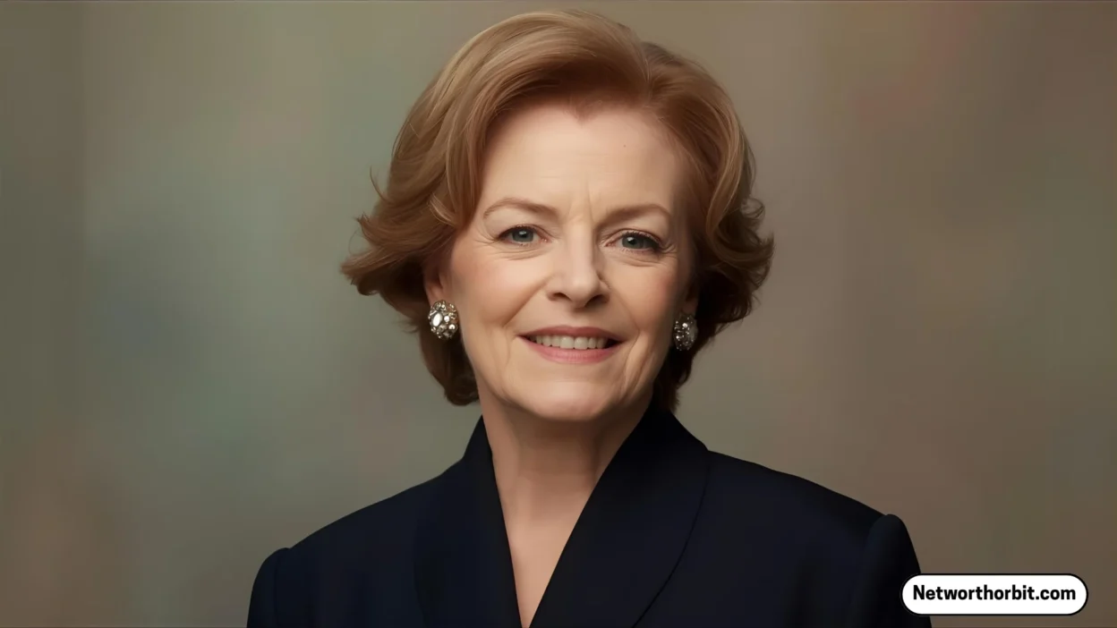 Maggie Smith Net Worth